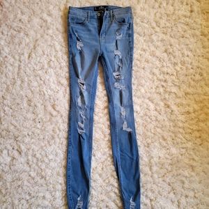 Hollister skinny ripped jeans size 3L